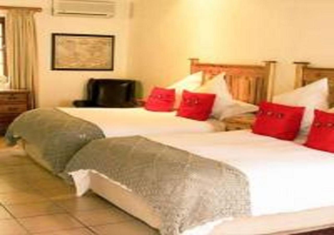 Matoppo Inn Beaufort West Exterior foto